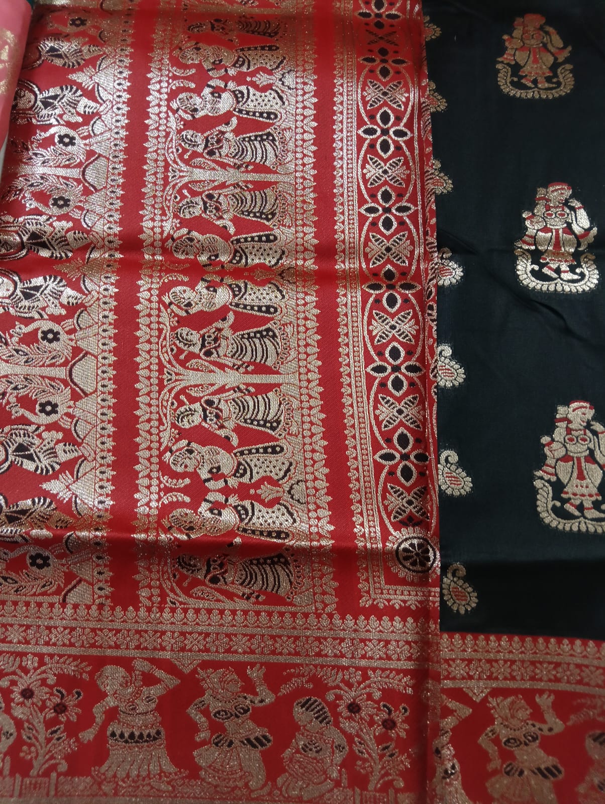 WhatsApp Image 2026-07-13 at 8.49.20 PM Baluchari Silk Saree with Zari Dance Scene Motifs – White Red | Supriyaa Silk - Image 1